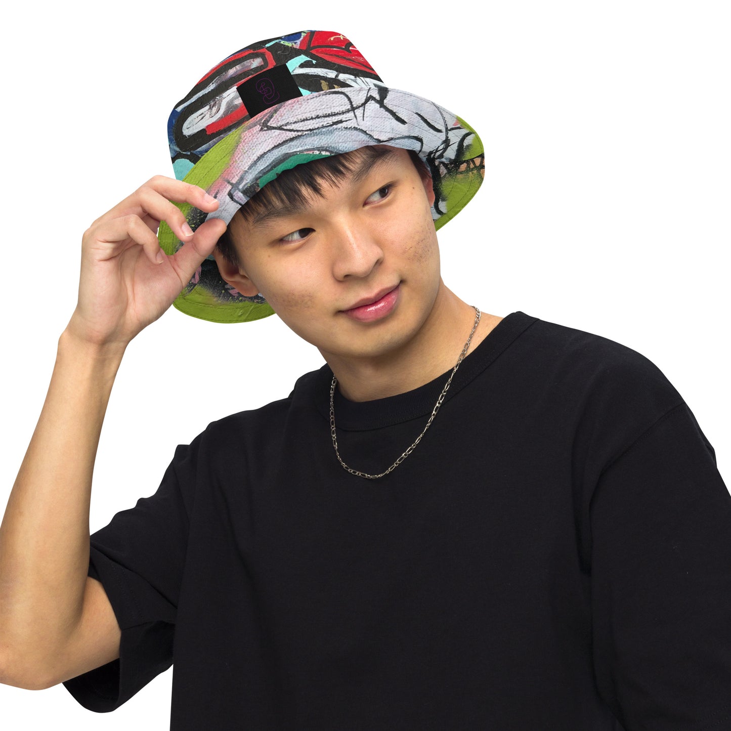 Reversible bucket hat